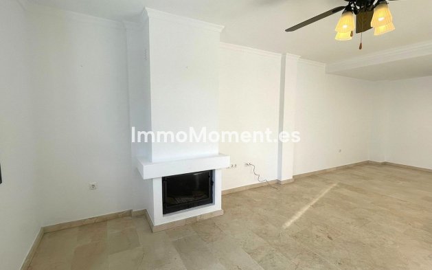 Reventa - Villa independiente - Manilva