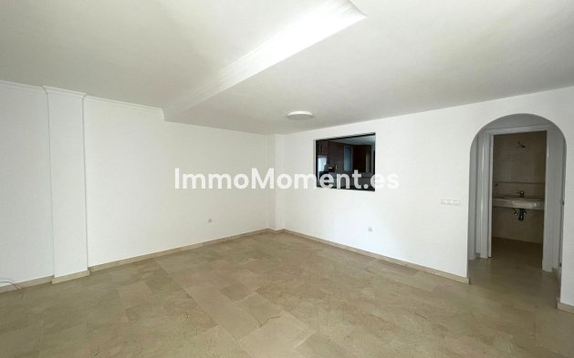 Reventa - Villa independiente - Manilva