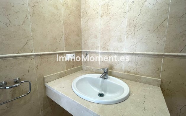 Reventa - Villa independiente - Manilva