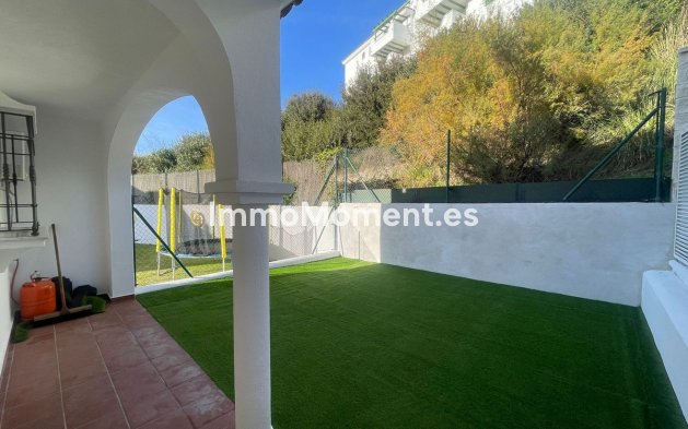 Reventa - Villa independiente - Manilva