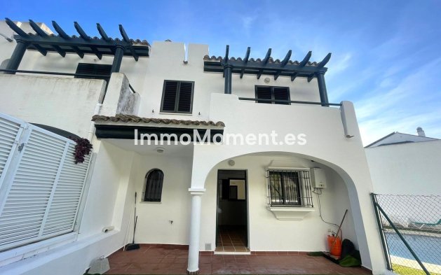 Reventa - Villa independiente - Manilva