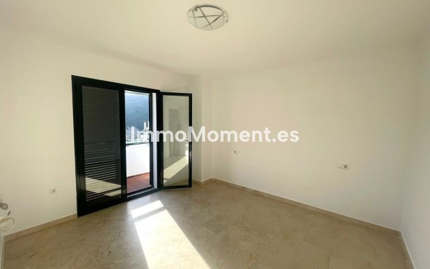 Reventa - Villa independiente - Manilva
