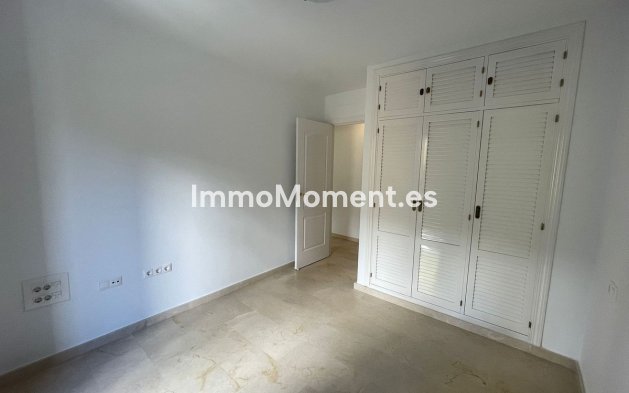 Reventa - Villa independiente - Manilva