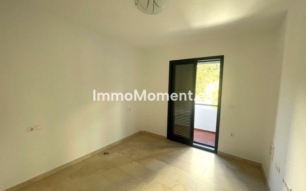 Reventa - Villa independiente - Manilva