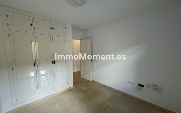 Reventa - Villa independiente - Manilva