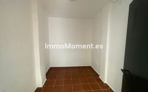Reventa - Villa independiente - Manilva