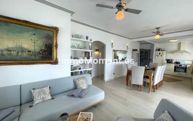 Wiederverkauf - Wohnung - Estepona  - Estepona Centro