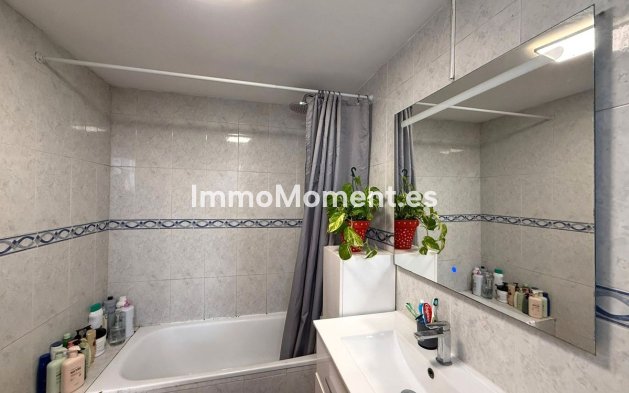 Revente - Maison mitoyenne - Manilva