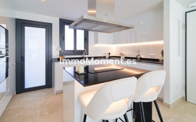 Neubau - Low-bungalow - Estepona  - Estepona