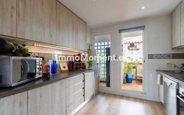 Revente - Appartement - Estepona  - Estepona Centro