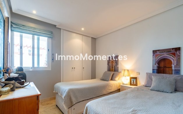 Revente - Appartement - Estepona  - Estepona Centro