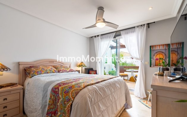 Revente - Appartement - Estepona  - Estepona Centro