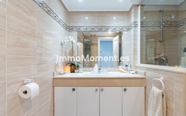 Revente - Appartement - Estepona  - Estepona Centro