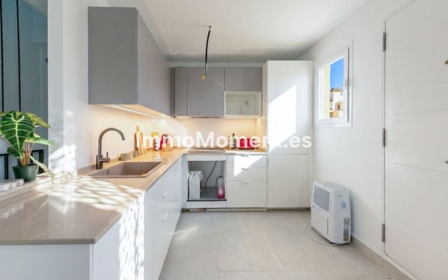 Reventa - Villa - Manilva