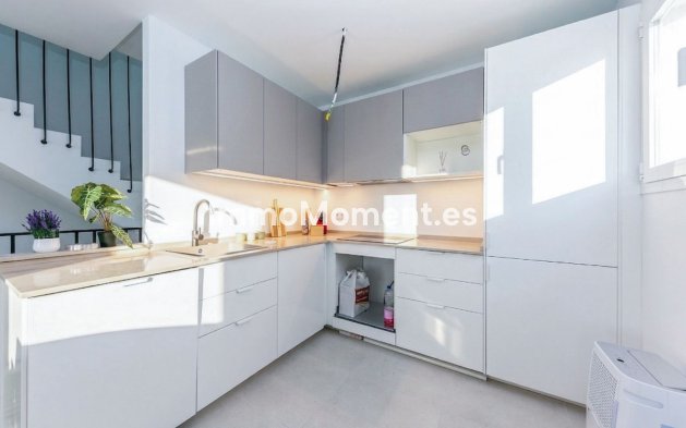 Reventa - Villa - Manilva