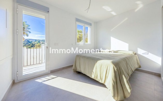 Reventa - Villa - Manilva