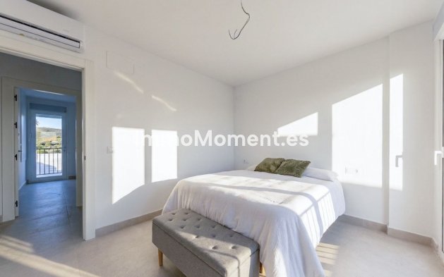 Reventa - Villa - Manilva