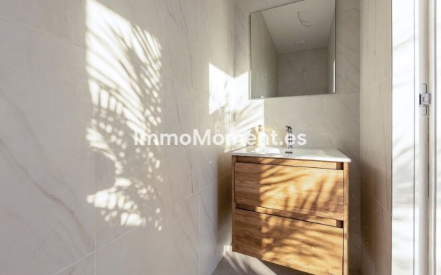 Reventa - Villa - Manilva