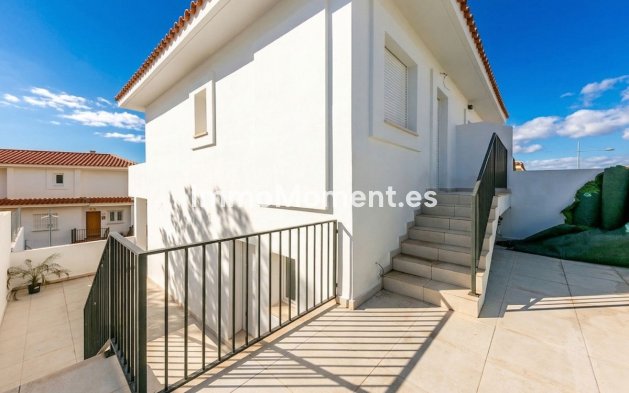 Reventa - Villa - Manilva