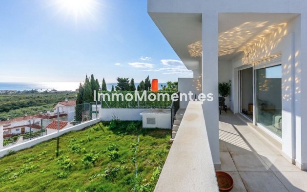 Reventa - Villa - Manilva