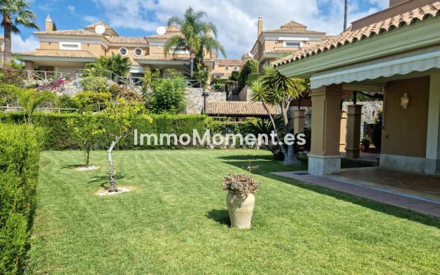 Resale - Villa - Marbella - Santa Clara