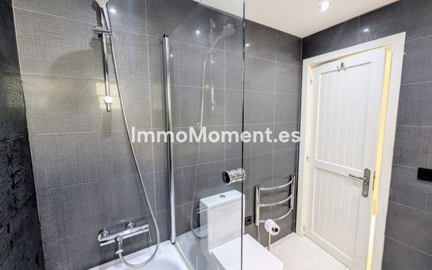 Wiederverkauf - Wohnung - Marbella - Puerto de Cabopino