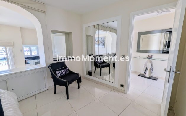 Wiederverkauf - Wohnung - Marbella - Puerto de Cabopino