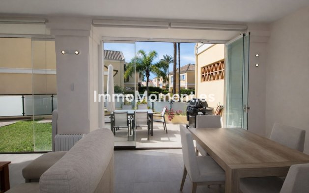 Resale - Villa - Marbella - Elviria