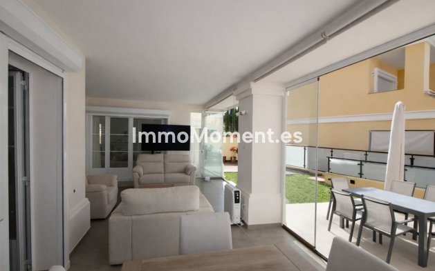 Resale - Villa - Marbella - Elviria