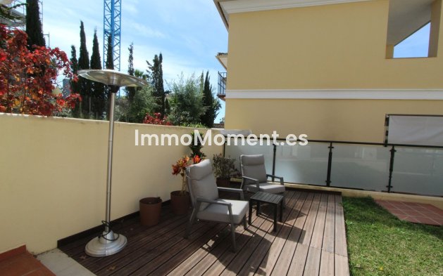 Resale - Villa - Marbella - Elviria