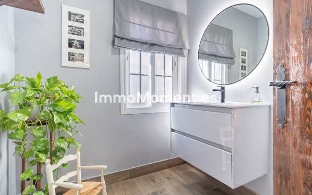 Resale - Villa - Mijas - Mijas Centro