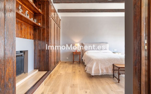 Resale - Villa - Mijas - Mijas Centro