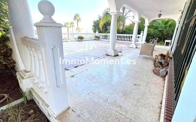 Revente - Villa - Estepona  - Estepona Centro