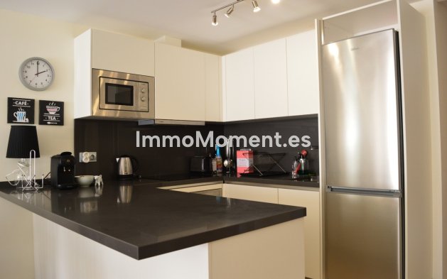 Wiederverkauf - Wohnung - Marbella - Nueva Andalucía