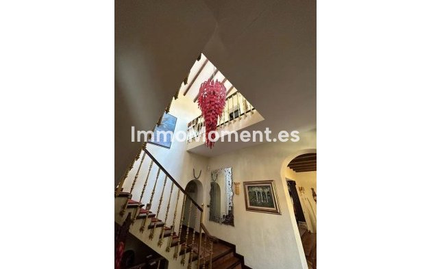 Wiederverkauf - Freistehende Villa - Marbella - La Mairena