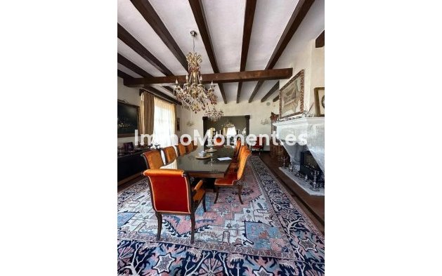 Wiederverkauf - Freistehende Villa - Marbella - La Mairena