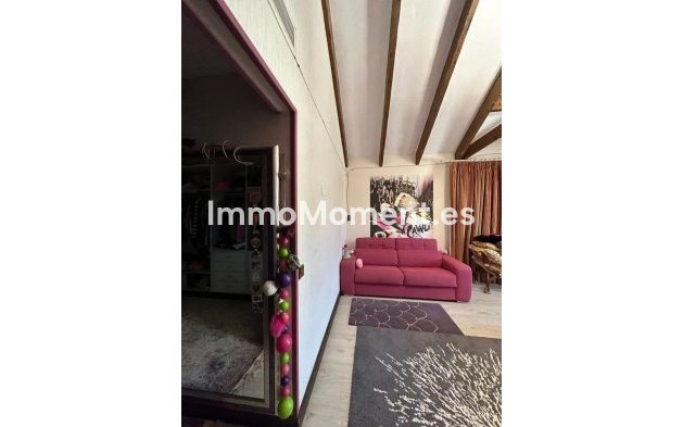 Wiederverkauf - Freistehende Villa - Marbella - La Mairena