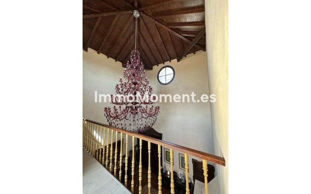 Wiederverkauf - Freistehende Villa - Marbella - La Mairena