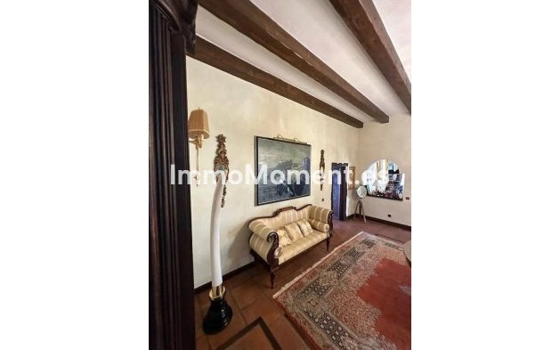 Wiederverkauf - Freistehende Villa - Marbella - La Mairena
