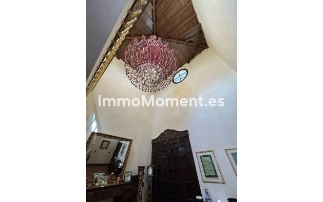 Wiederverkauf - Freistehende Villa - Marbella - La Mairena