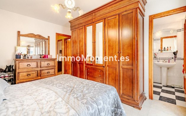 Reventa - Villa - Estepona  - Estepona Centro