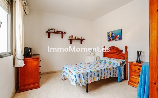 Reventa - Villa - Estepona  - Estepona Centro