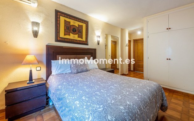 Revente - Villa - Benalmadena - Benalmadena Centro