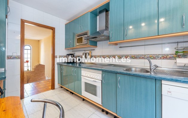 Revente - Villa - Benalmadena - Benalmadena Centro