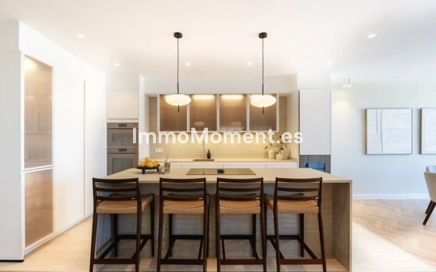 Bestaande woning - Geschakelde woning - Marbella - The Golden Mile