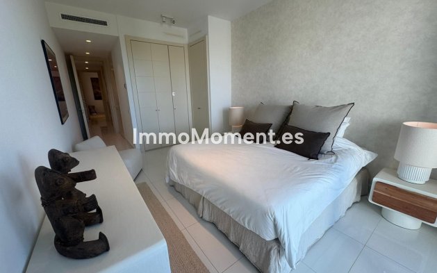 Resale - Apartment - Benahavís - Benahavís Centro