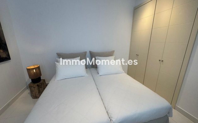 Resale - Apartment - Benahavís - Benahavís Centro