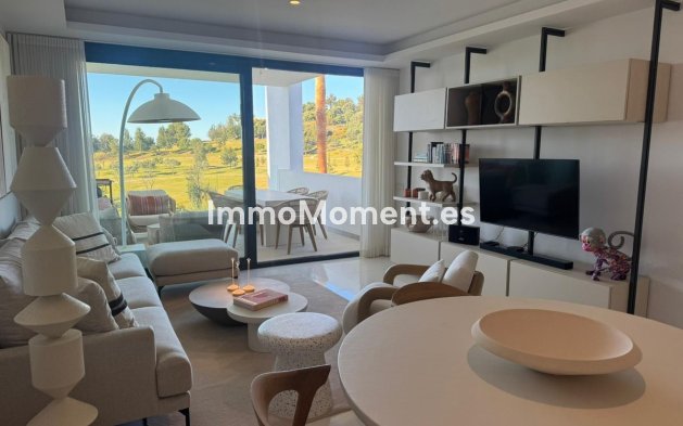 Resale - Apartment - Benahavís - Benahavís Centro