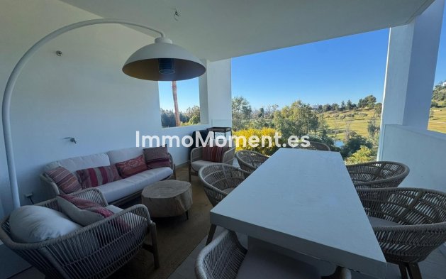 Resale - Apartment - Benahavís - Benahavís Centro