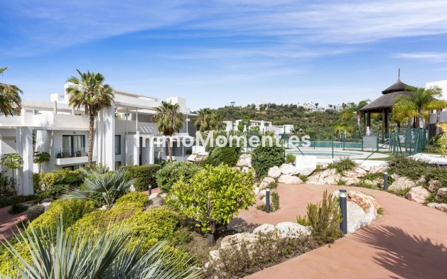 Resale - Apartment - Benahavís - Benahavís Centro